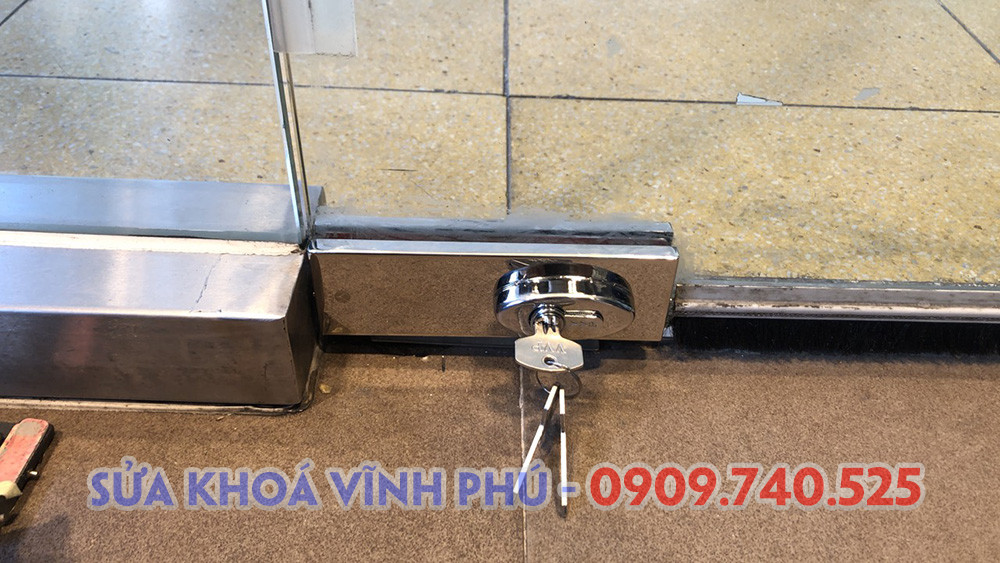 Sửa khoá cửa kính quận Bình Thạnh