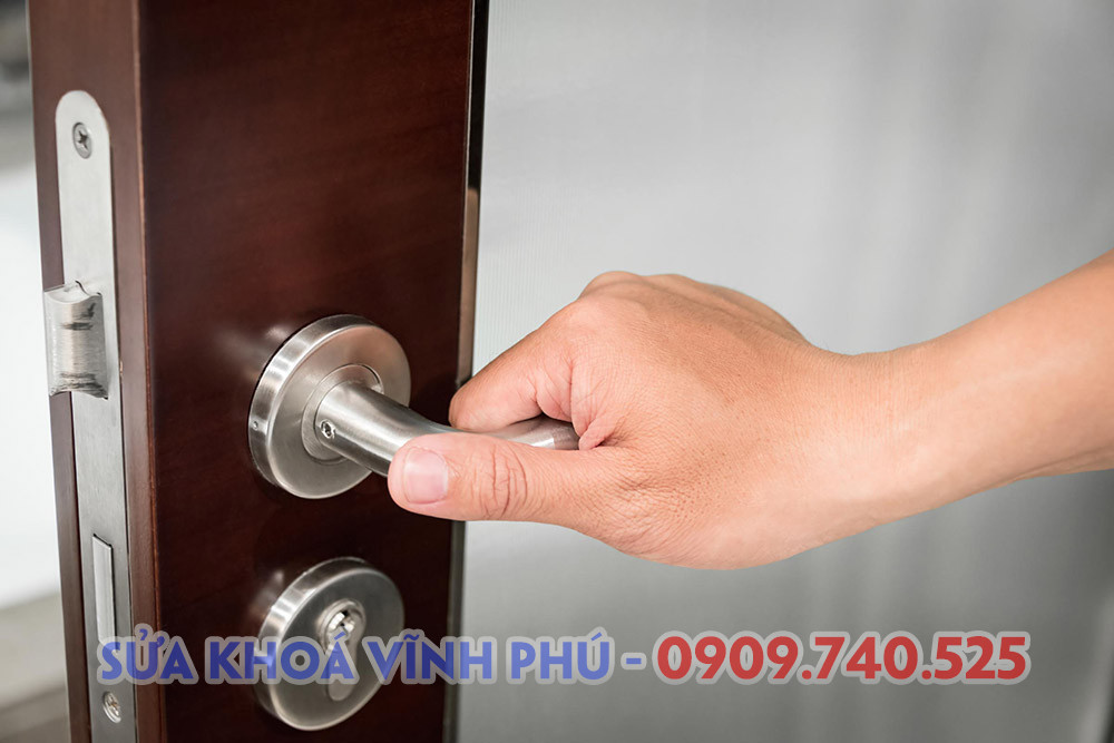 Sửa Khóa Cửa Tại Nhà Quận 10 Liên Hệ 0909.740.525