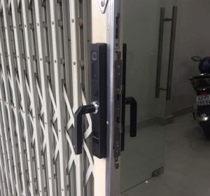 Thay Khóa Cửa Sắt