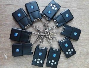 Sửa Remote Cửa Cuốn Austdoor